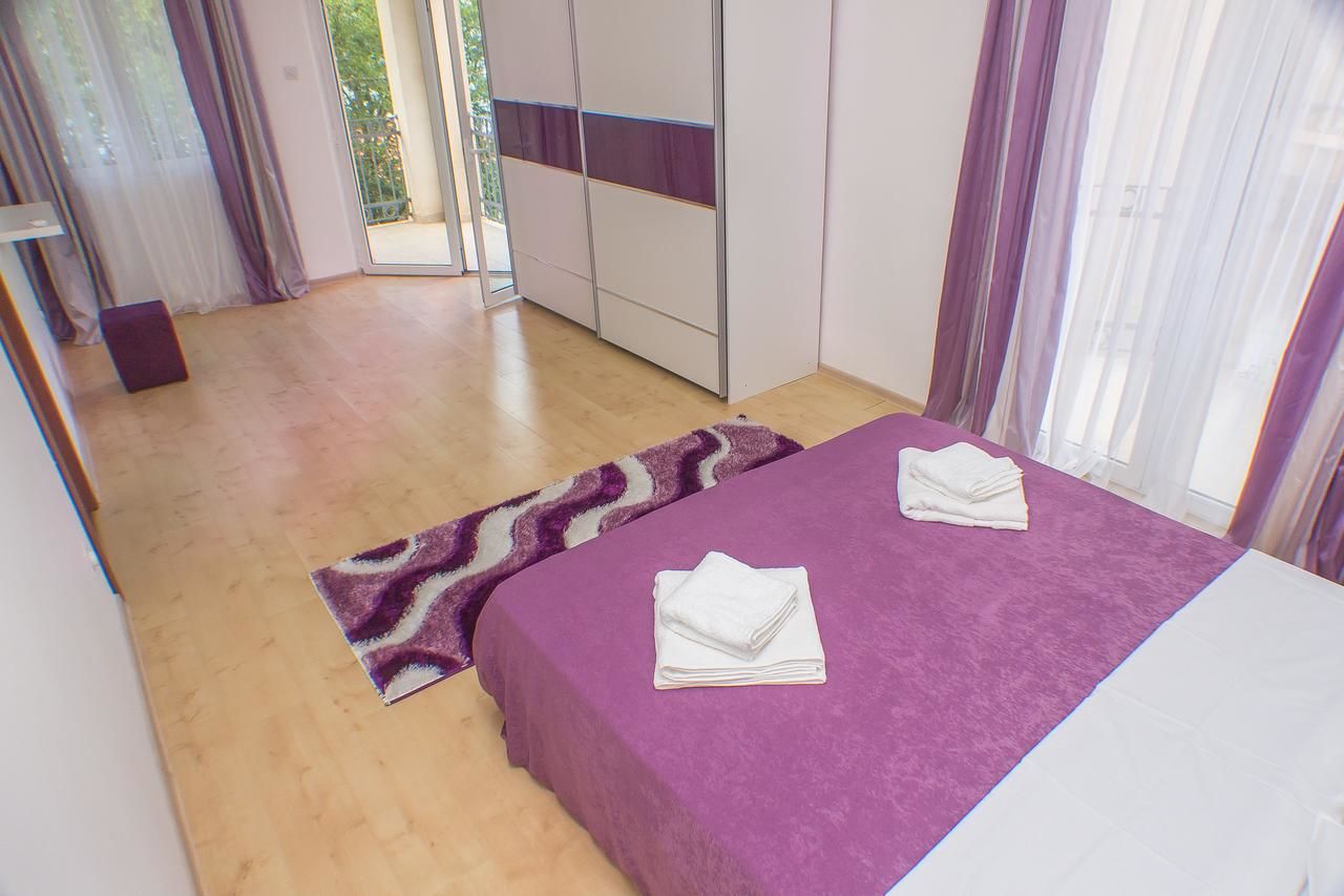 Дома для отпуска Apartment Svetlana Прчань