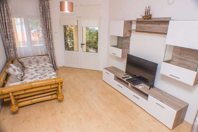 Дома для отпуска Apartment Svetlana Прчань-13