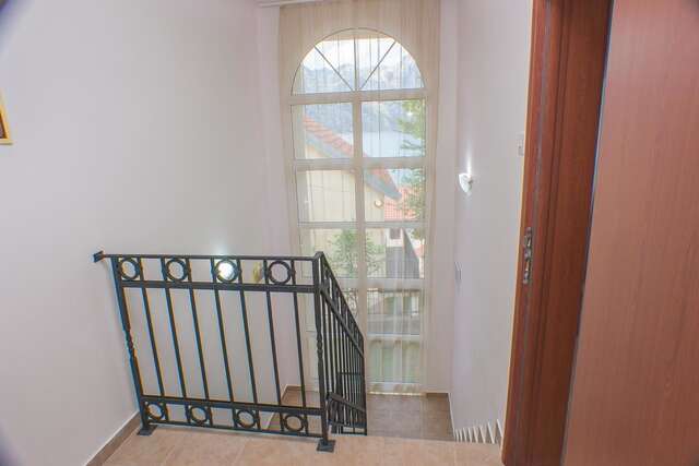 Дома для отпуска Apartment Svetlana Прчань-24